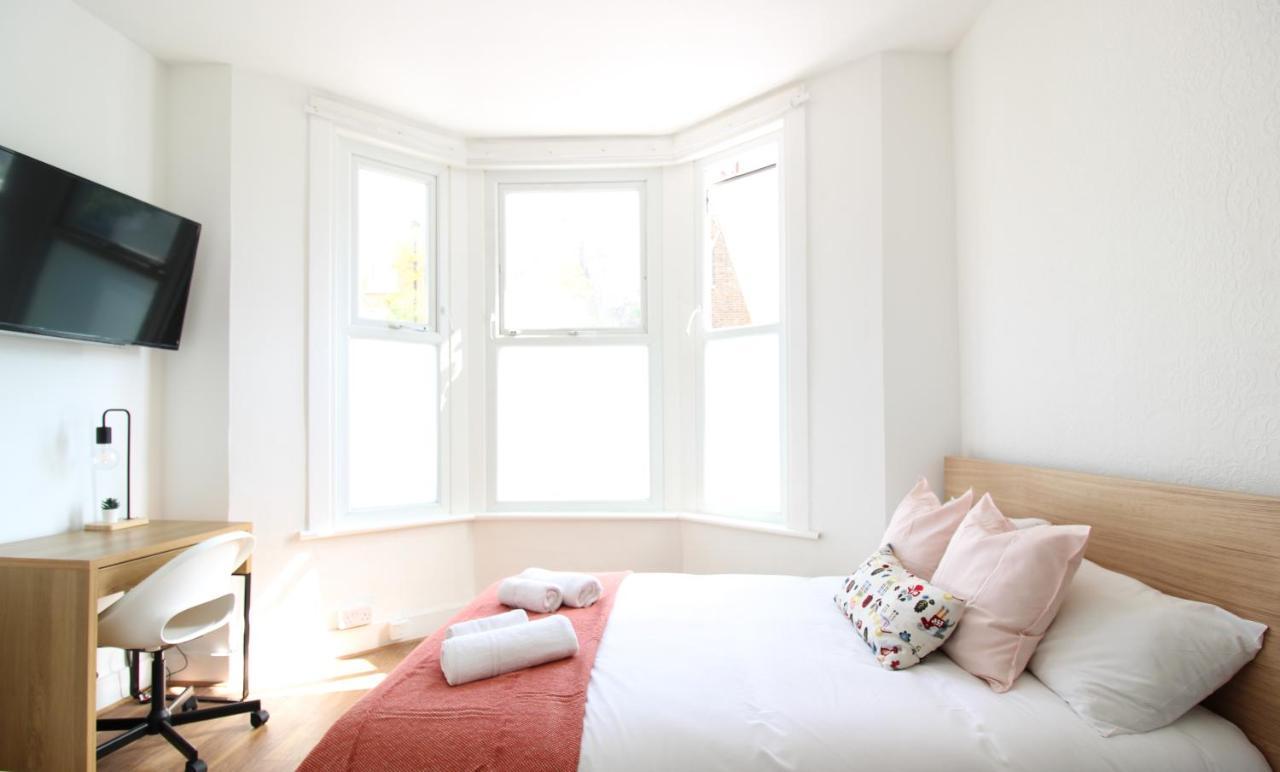 Lovely Studio Flats In Hackney London Exterior photo