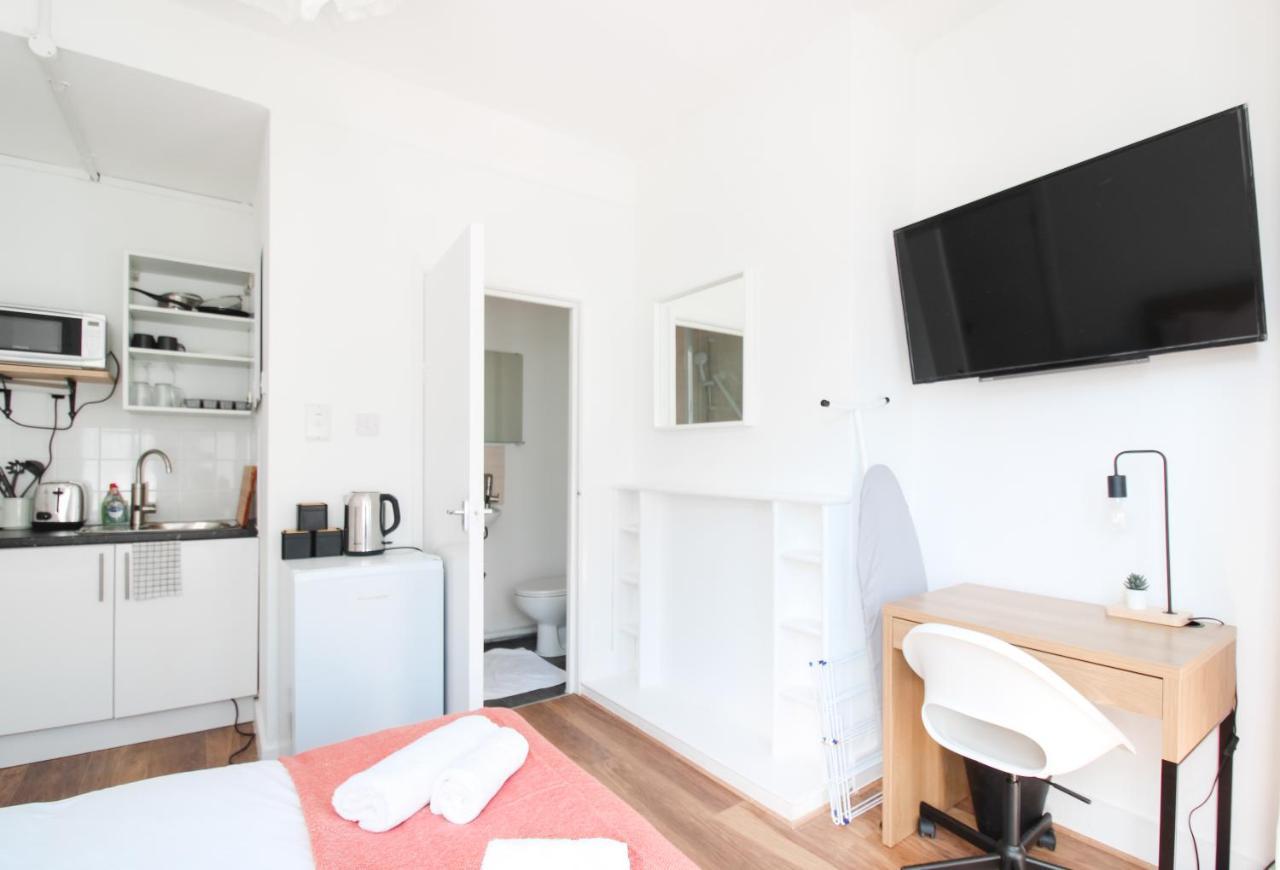 Lovely Studio Flats In Hackney London Exterior photo