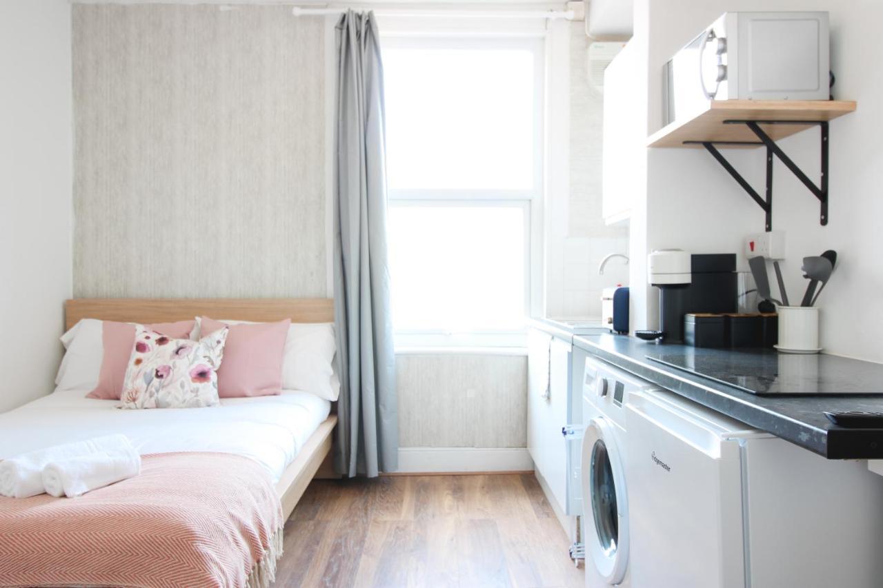 Lovely Studio Flats In Hackney London Exterior photo