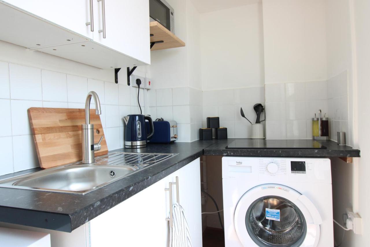 Lovely Studio Flats In Hackney London Exterior photo